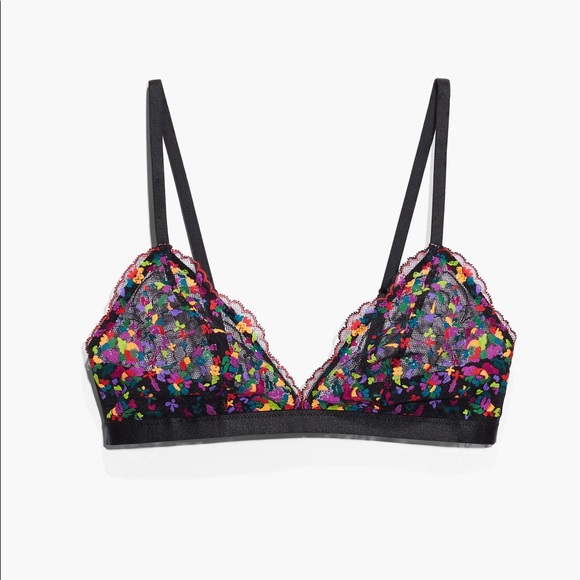 Savage x Fenty Steamy Floral Lace Bralette and Brazilian Panty - Picture 3 of 4